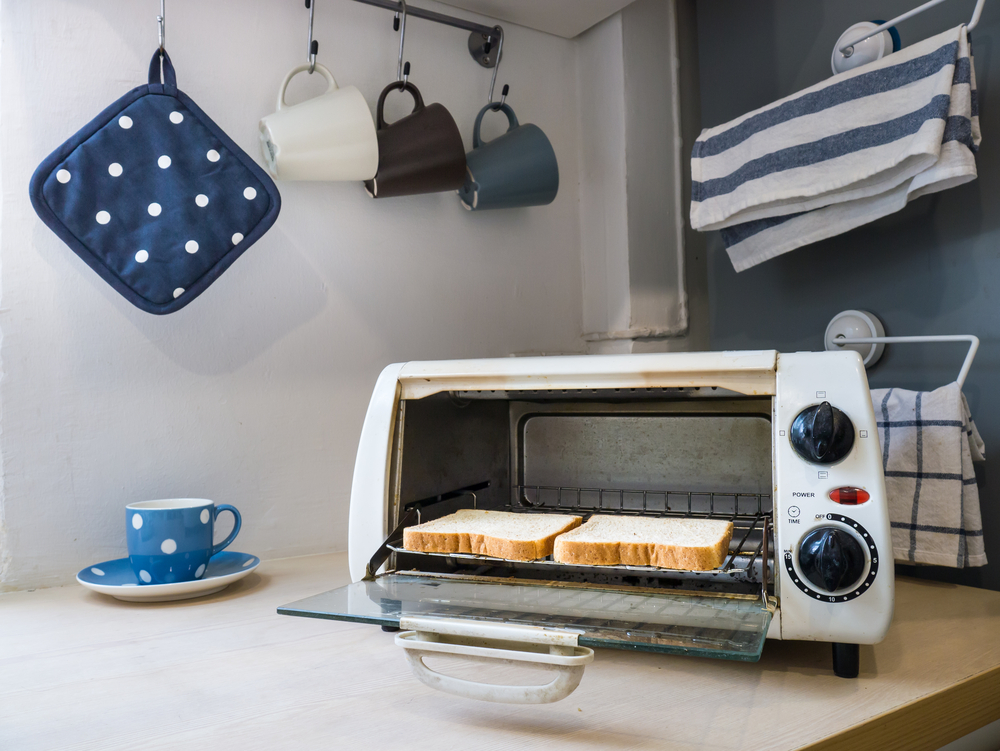 Toaster oven on kitchen coounter