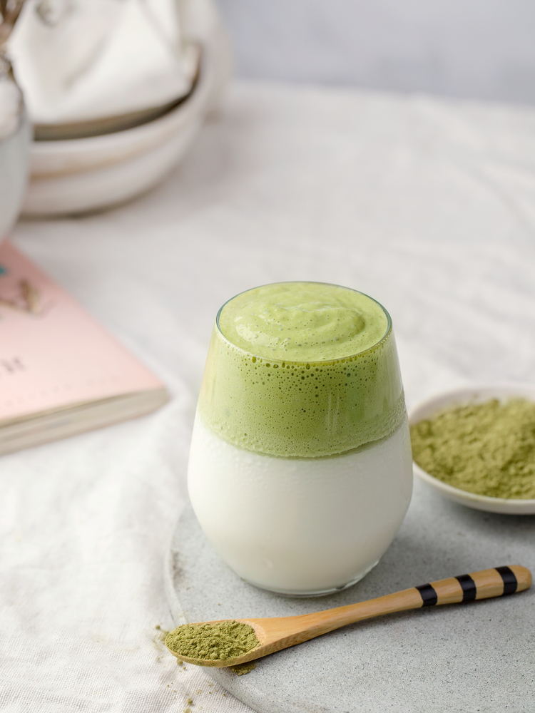 Easy Dalgona Matcha Recipe