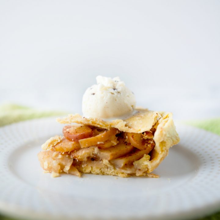 vegan-apple-pie-create-2-
