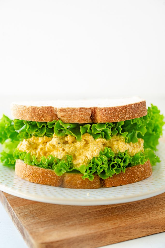 vegan egg salad sandwich on white bread
