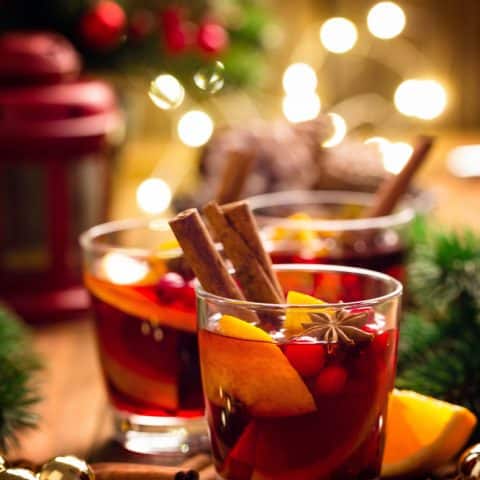 http://wowitsveggie.com/wp-content/uploads/2020/10/Gluhwein-mulled-wine-create-480x480.jpg