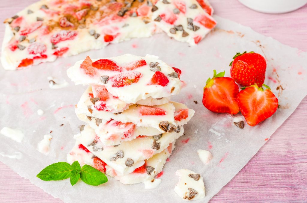 how to make yogurt bark 