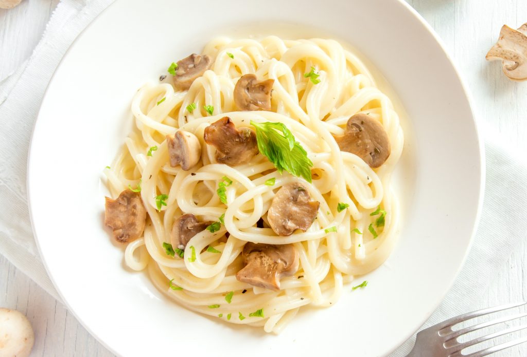 photo of creamy mushroom pasta from above