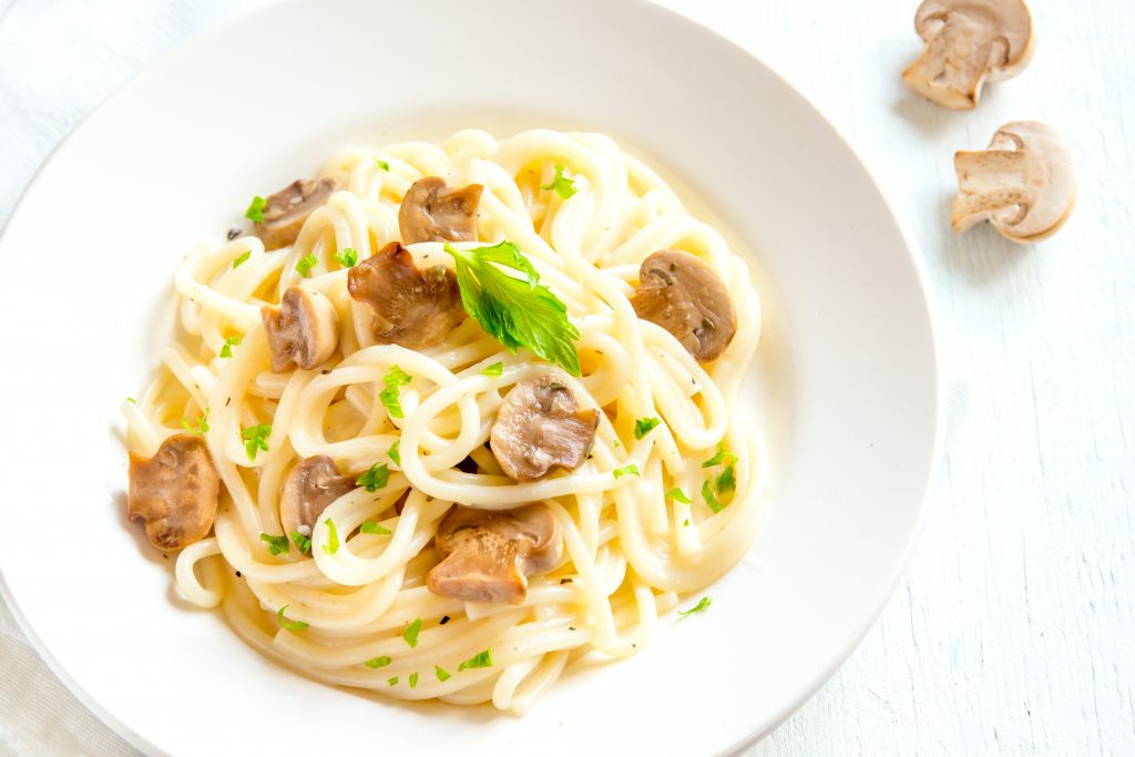 20 Minute Creamy Miso Mushroom Pasta - Tiffy Cooks