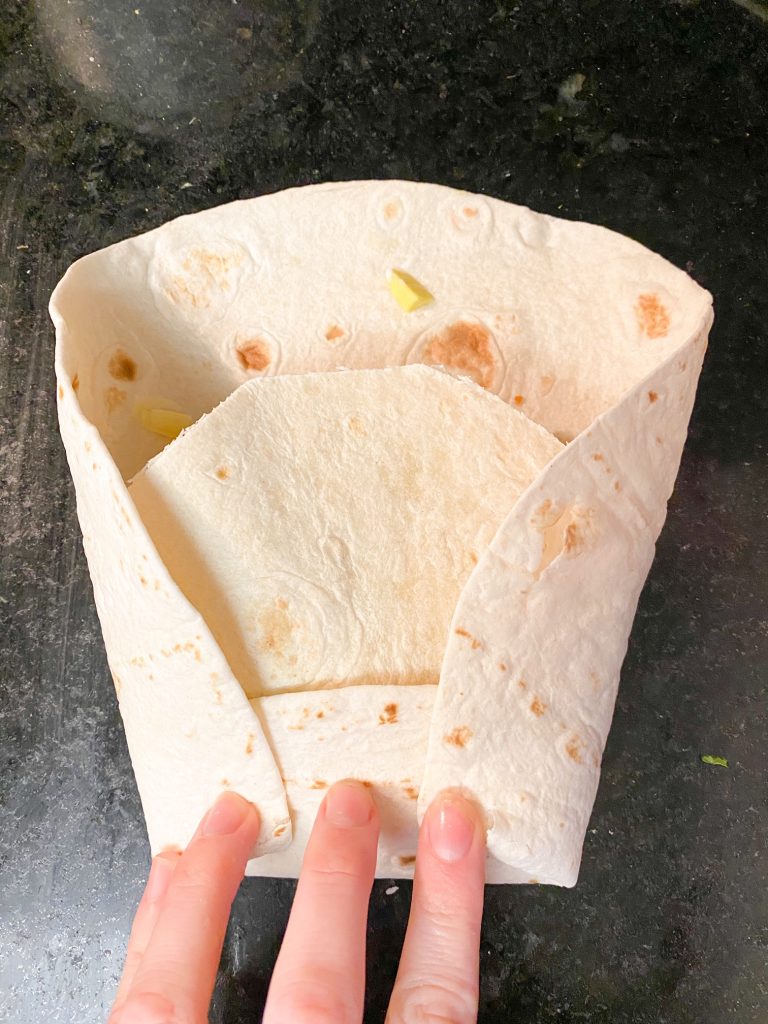 how to fold a vegan crunchwrap supreme