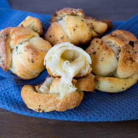 Vegan Garlic Knots