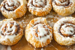 Classic Vegan Puff Pastry Cinnamon Rolls - Wow, It's Veggie?!