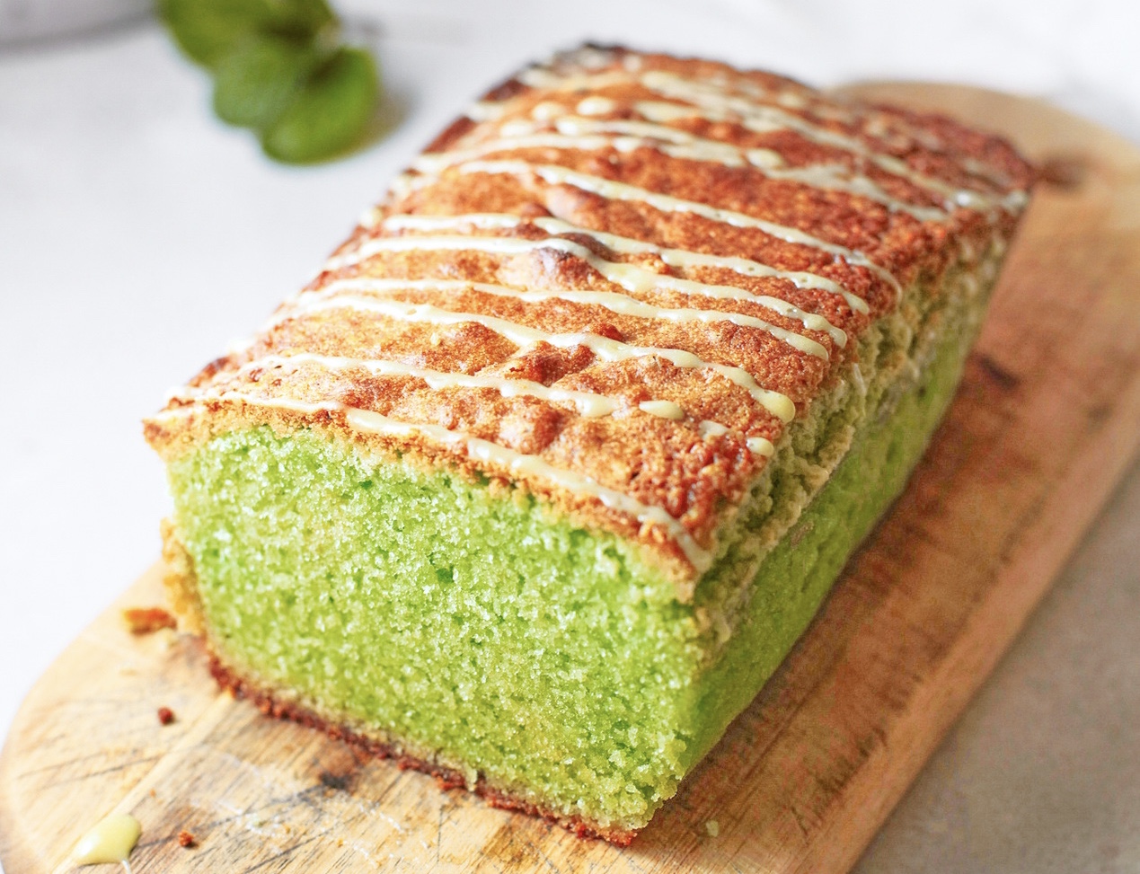 Easy Vegan Matcha Pound Cake - Wow, It's Veggie?!