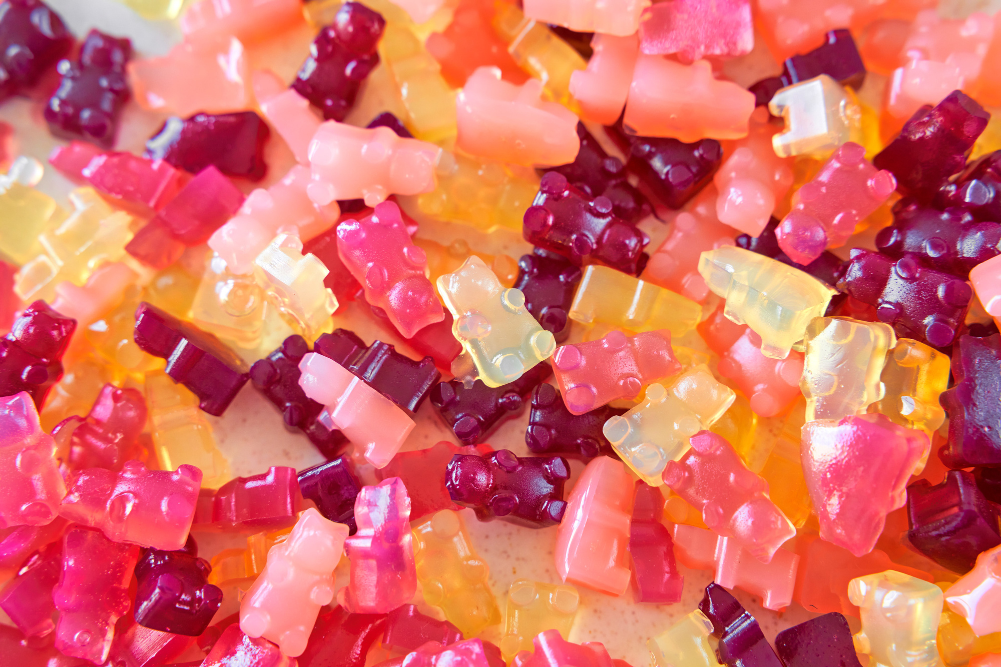 3-Ingredient Vegan Gummy Bears Recipe - Wow, It's Veggie?!