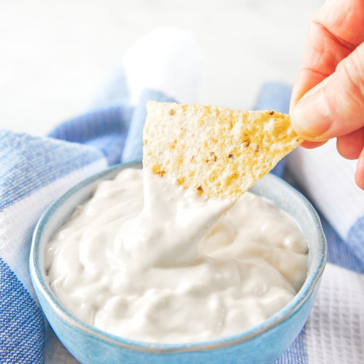 5-Minute Vegan Sour Cream