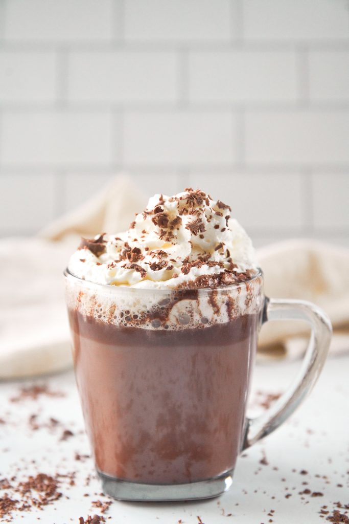 5-Ingredient Vegan Hot Chocolate - Wow, It's Veggie?!