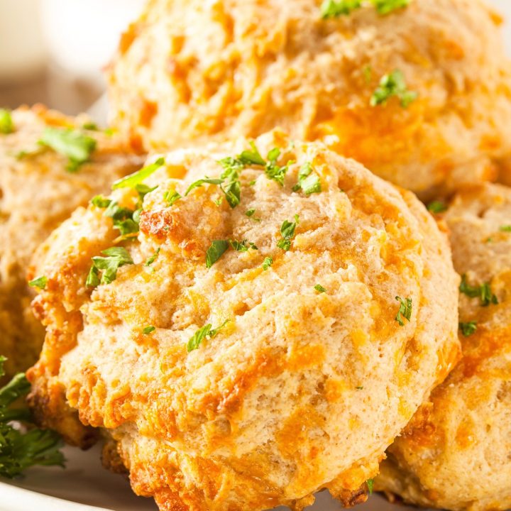 Easy Cheddar Bay Biscuits (Red Lobster Copycat) - House of Nash Eats